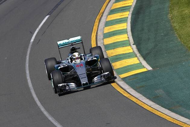 Motorsports: FIA Formula One World Championship WM Weltmeisterschaft 2015, Grand Prix of Australia, 44 Lewis Hamilton (GBR, Mercedes AMG Petronas Formula One Team), xHOCHxZWEIx