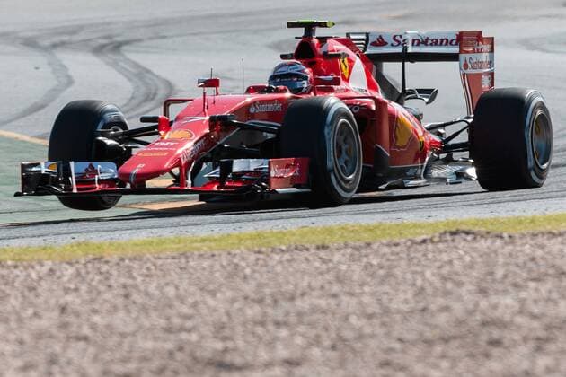March 13, 2015: Kimi Raikkonen (FIN) 7 from the Scuderia Ferrari team rounds turn 12 during practise session two at the 2015 Australian Formula One Grand Prix at Albert Park, Melbourne, Australia. Sydney Low Cal Media Formula One 2015: Australia MAR 13 - ZUMAc04_