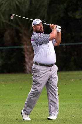 3 13 2015 - Palm Harbor FL, USA - Brendon de Jonge watches his shot on the 12th hole at the Innisbrook Resort (Copperhead) in Palm Harbor FL. DelMecum Cal Media PGA Golf Herren Golf 2015: Valspar Championship Round 2 MARCH 13 - ZUMAc04_