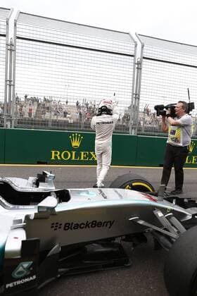 Motorsports: FIA Formula One World Championship WM Weltmeisterschaft 2015, Grand Prix of Australia, 44 Lewis Hamilton (GBR, Mercedes AMG Petronas Formula One Team), xHOCHxZWEIx