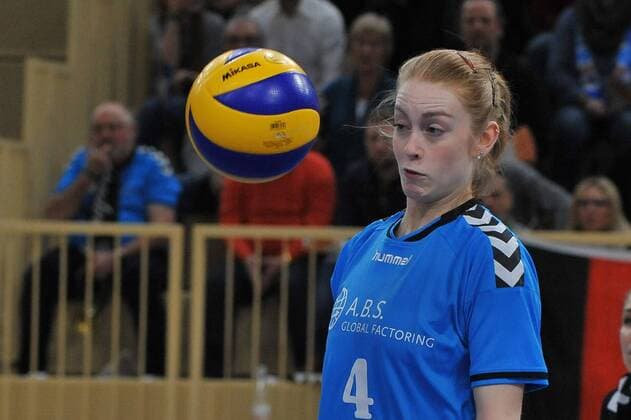 14.03.2015, xtkx, Volleyball 1.Bundesliga Damen Play Offs 1 4 Finale, VC Wiesbaden - SC Potsdam, v.l. Tanja Grosser (VC Wiesbaden),