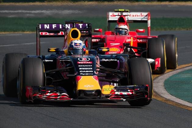 March 15, 2015: Daniel Ricciardo (AUS) 3 from the Infiniti Red Bull Racing team rounds turn 2 during the 2015 Australian Formula One Grand Prix at Albert Park, Melbourne, Australia. Sydney Low Cal Media Formula One 2015: Australia MAR 15 - ZUMAc04_