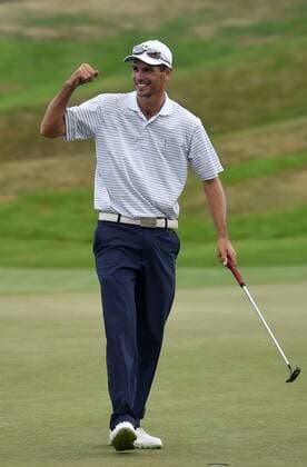 15.03.2015. Arrowtown, New Zealand. Australian golfer Jordan Zunic wins the 2015 BMW New Zealand Golf Open Trophy. The Hills Golf course, Arrowtown, New Zealand. Sunday 15 March 2015. xAndrewxCornagax  ActionPlus11605248