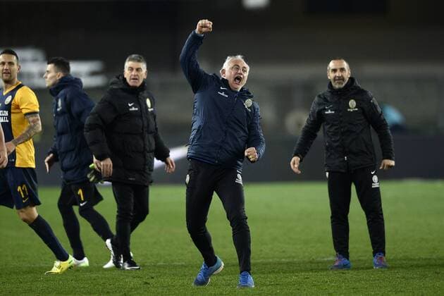 Db Verona 15 03 2015 - campionato di calcio serie A Hellas Verona vs SSC Neapel - Schlussjubel Andrea Mandorlini 