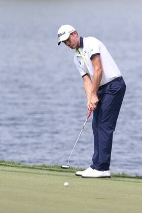March 20, 2015 - Orlando, Florida, United States - Webb Simpson putts the 18th green during the second round of the Arnold Palmer Invitational presented by MasterCard at Bay Hill Club & Lodge. PGA Golf Herren 2015 - Arnold Palmer Invitational Presented by MasterCard - Second Round - ZUMAw109