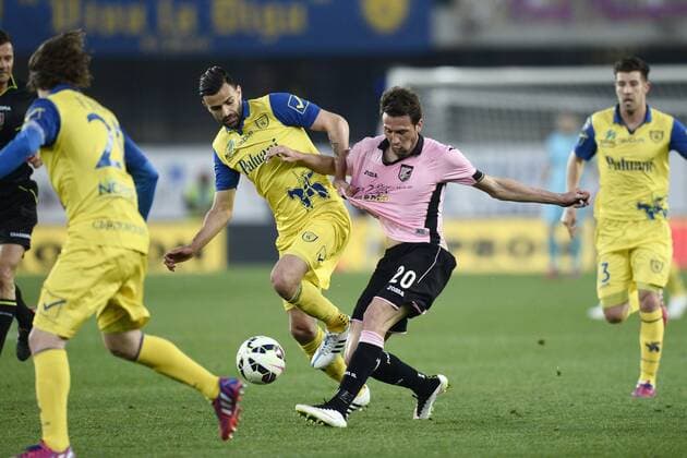 Serie A AC Chievo Verona vs Palermo US foto DanielexBuffa Image Pictured: Franco Vazquez-Ivan Radovanovic 