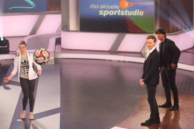 LEA MIEMIETZ, JOCHEN BREYER, JOACHIM LOEW DAS AKTUELLE SPORTSTUDIO ZDF MAINZ 