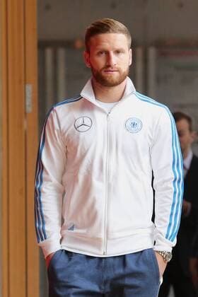 23.03.2015, xjfx, Fussball International, DFB Pressekonferenz vor dem Spiel gegen Australien, v.l. Skodran Mustafi (Deutsche Fussball Nationalmannschaft DFB),FREISTELLER