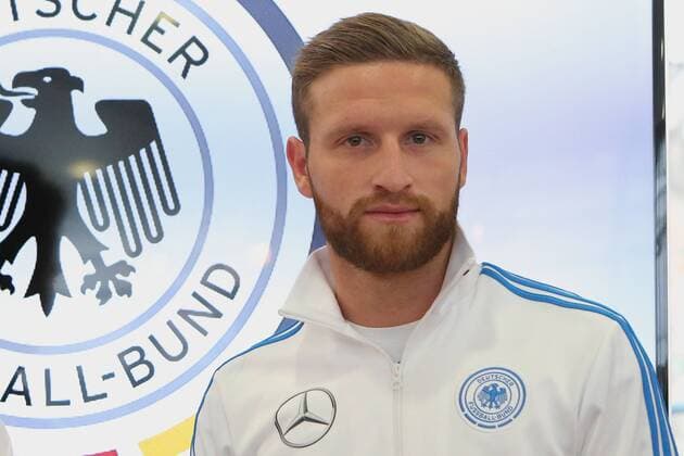 23.03.2015, xjfx, Fussball International, DFB Pressekonferenz vor dem Spiel gegen Australien, v.l. Skodran Mustafi (Deutsche Fussball Nationalmannschaft DFB),FREISTELLER