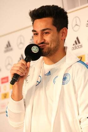 23.03.2015, xjfx, Fussball International, DFB Pressekonferenz vor dem Spiel gegen Australien, v.l. Itkay Guendogan (Deutsche Fussball Nationalmannschaft DFB),FREISTELLER