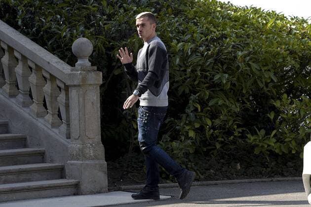 Antoine Griezmann FOOTBALL : French Players arriving at Clairefontaine - 23 03 2015 JBAutissier Panoramic 