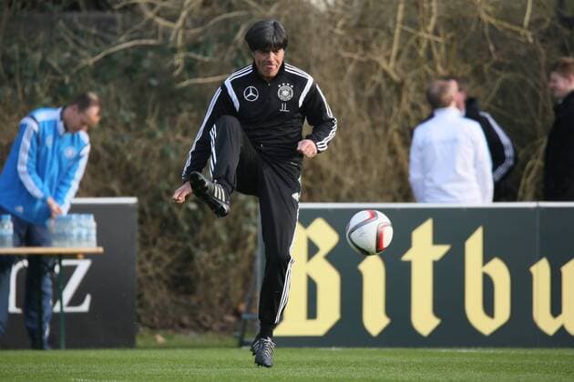 Bundestrainer Joachim Löw - Training der Deutschen Nationalmannschaft in Frankfurt