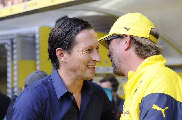 Samstag 23.08.2014, 1. Bundesliga, Saison 2014 2015, 1. Spieltag in Dortmund, BV Borussia Dortmund - Bayer 04 Leverkusen, Begrüßung zwischen Roger SCHMIDT, Trainer Leverkusen und Juergen Klopp, Trainer BVB DeFodi01045007988