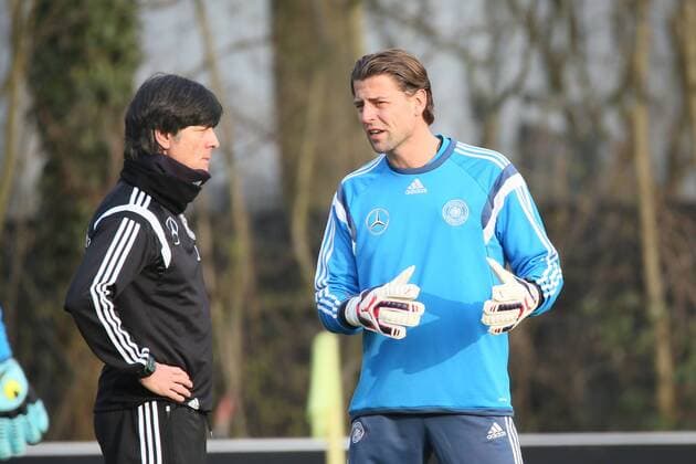Bundestrainer Joachim Loew mit Roman Weidenfeller - Training der Deutschen Nationalmannschaft in Frankfurt