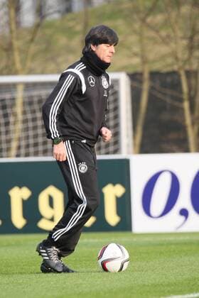 Bundestrainer Joachim Loew - Training der Deutschen Nationalmannschaft in Frankfurt