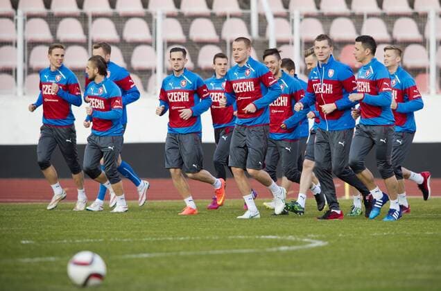 Czech national soccer team practice during the training prior to the qualification match against Latvia for the European Championships in Prague, Czech Republic, March 23, 2015. (CTKxPhoto VitxSimanek) CTKPhotoP201503230716501  VIS 012 K