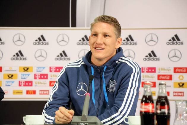 Bastian Schweinsteiger - Pressekonferenz der Deutschen Nationalmannschaft in Frankfurt