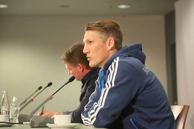 Bastian Schweinsteiger - Pressekonferenz der Deutschen Nationalmannschaft in Frankfurt