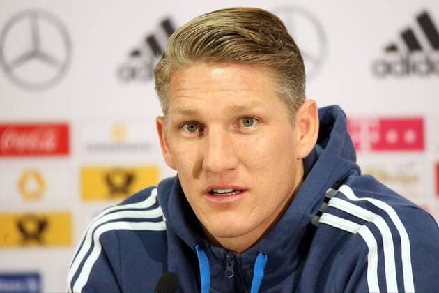 Bastian Schweinsteiger - Pressekonferenz der Deutschen Nationalmannschaft in Frankfurt