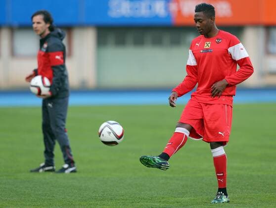 Aktuell Fußball, Training Nationalmannschaft Österreich SOCCER - UEFA EURO EM Europameisterschaft Fussball 2016 quali, LIE vs AUT VIENNA,AUSTRIA,24.MAR.15 - SOCCER - UEFA European Championship EM Europameisterschaft 2016, European Qualifiers, OEFB international match Länderspiel Liechtenstein vs Austria, preview, training team AUT. Image shows David Alaba AUT.
