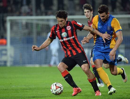 24.03.2015, xjhx, Fussball 1.Bundesliga, Eintracht Frankfurt - Kosovo, v.l. Nelson Valdez (Eintracht Frankfurt), Enis Alushi (Kosovo)