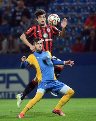 24.03.2015, xjhx, Fussball 1.Bundesliga, Eintracht Frankfurt - Kosovo, v.l. Fanol Perdedaj (Kosovo), Lucas Piazon (Eintracht Frankfurt)