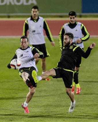Spanish national team Nationalteam training session. In this picture, Santi Cazorla and Daniel Carvajal. xDIEGOxGxSOUTOx 