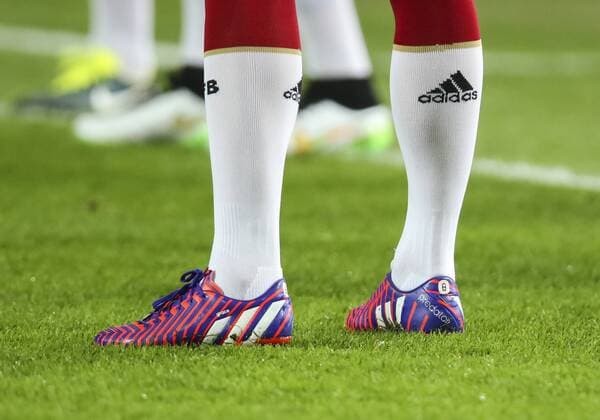 Mesut Oezil, DFB 8 Spitzname Grace von Freundin Mandy CAPRISTO Schuh Fussballschuh DEUTSCHLAND - AUSTRALIEN (2-2) Freundschaftsspiel, friendly match, Deutsche Fussball Nationalmannschaft, DFB am 25.03.2015 in Kaiserslautern.