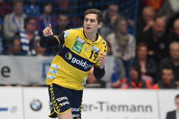 Lemgo, Deutschland 25. Maerz 2015: 1. Bundesliga 14 15 - TBV Lemgo vs. Rhein-Neckar Loewen. Jubel Torjubel Torschuetze Torschütze Marius Steinhauser (Rhein-Neckar Loewen) jubelt nach seinemTor. mt