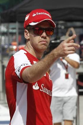 Motorsports: FIA Formula One World Championship WM Weltmeisterschaft 2015, Grand Prix of Malaysia, 5 Sebastian Vettel (GER, Scuderia Ferrari), xHOCHxZWEIx