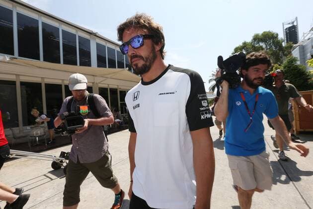 Motorsports: FIA Formula One World Championship WM Weltmeisterschaft 2015, Grand Prix of Malaysia, 14 Fernando Alonso (ESP, McLaren Honda), xHOCHxZWEIx
