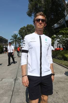 Motorsports: FIA Formula One World Championship WM Weltmeisterschaft 2015, Grand Prix of Malaysia, 6 Nico Rosberg (GER, Mercedes AMG Petronas Formula One Team), xHOCHxZWEIx