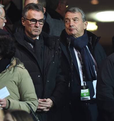 25.03.2015, Fussball Länderspiel, Deutschland - Australien 2:2 DFB Praesident Wolfgang Niersbach (re.) und DFB-Generalsekretär Helmut Sandrock, li.