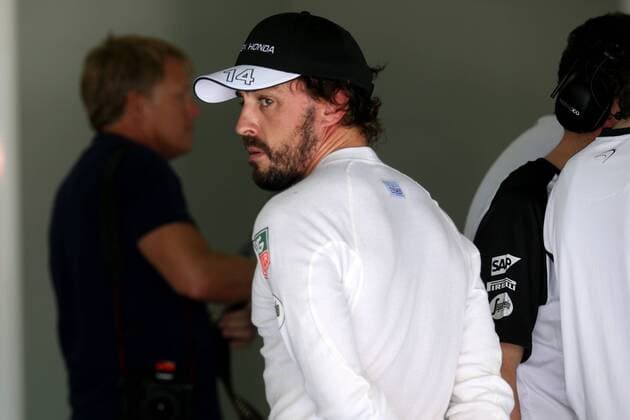 Motorsports: FIA Formula One World Championship WM Weltmeisterschaft 2015, Grand Prix of Malaysia, 14 Fernando Alonso (ESP, McLaren Honda), xHOCHxZWEIx