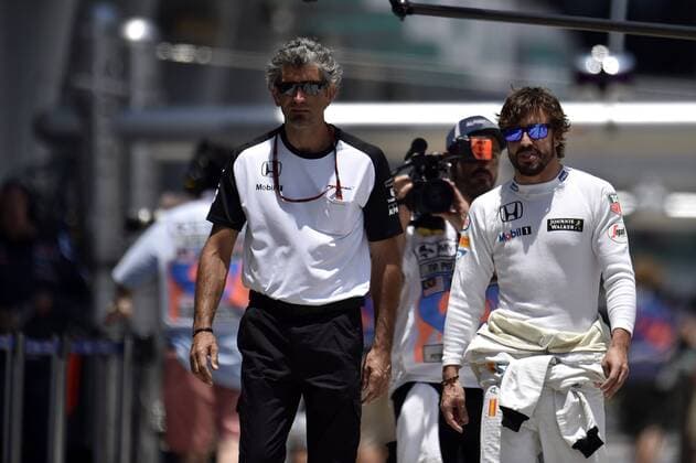 27.03.2015 - Free Practice 2, Fernando Alonso (ESP) McLaren Honda MP4-30 Malaysian Grand Prix, Sepang 26 - 29 March 2015 