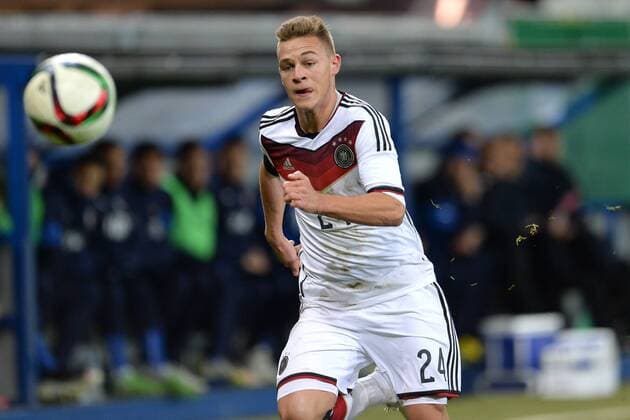 Fußball U21 U 21 Länderspiel: Deutschland - Italien am 27.03.2015 in der Benteler Arena in Paderborn Joshua Kimmich ( Deutschland )
