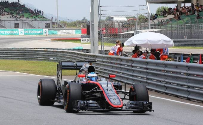 Fernando Alonso, McLaren Honda, formula 1 GP, Malaysia in Kuala Lumpur Sepang 28.03.2015 Photo:mspb Thomas Melzer Fernando Alonso, formula 1 GP, Malaysia