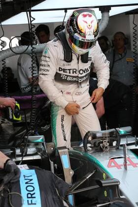 Lewis Hamilton; Mercedes Grand Prix, formula 1 GP, Malaysia in Kuala Lumpur Sepang 28.03.2015 Photo:mspb Thomas Melzer Lewis Hamilton; formula 1 GP, Malaysia