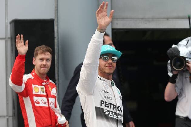 Motorsports: FIA Formula One World Championship WM Weltmeisterschaft 2015, Grand Prix of Malaysia, 5 Sebastian Vettel (GER, Scuderia Ferrari), 44 Lewis Hamilton (GBR, Mercedes AMG Petronas Formula One Team), xHOCHxZWEIx
