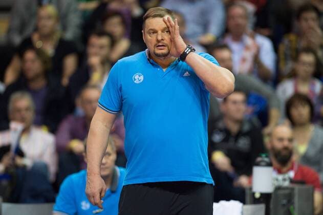 28.03.2015, Max Schmeling Halle, Berlin Volleyball, 2015 CEV Volleyball Champions League, Final Four, Halbfinale, BR Volleys (GER) vs. Zenit Kazan (RUS) Vladimir Alekno (Trainer Coach Kazan RUS)