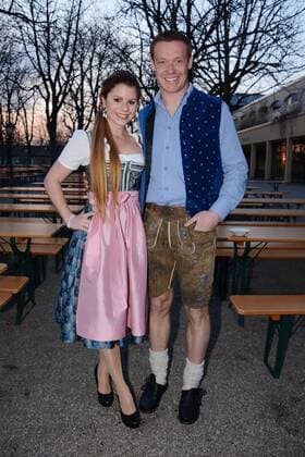 Felix Loch mit Freundin Lisa Resstle - München 24.03.15 Paulaner Nockherberg Sixt- Benefiz Fashion- Dinner