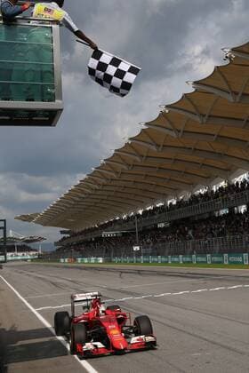 Motorsports: FIA Formula One World Championship WM Weltmeisterschaft 2015, Grand Prix of Malaysia, 5 Sebastian Vettel (GER, Scuderia Ferrari), xHOCHxZWEIx