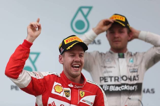Motorsports: FIA Formula One World Championship WM Weltmeisterschaft 2015, Grand Prix of Malaysia, 5 Sebastian Vettel (GER, Scuderia Ferrari), 6 Nico Rosberg (GER, Mercedes AMG Petronas Formula One Team), xHOCHxZWEIx