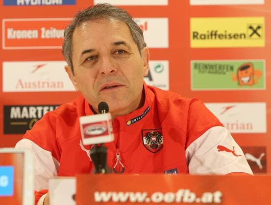 SOCCER - UEFA EURO EM Europameisterschaft Fussball 2016 quali, AUT vs BIH VIENNA,AUSTRIA,29.MAR.15 - SOCCER - UEFA European Championship EM Europameisterschaft 2016, European Qualifiers, OEFB international match Länderspiel Austria vs Bosnia and Herzegovina, press conference PK Pressekonferenz team AUT. Image shows head coach Marcel Koller (AUT). GEPAxpictures xChristianxOrt 