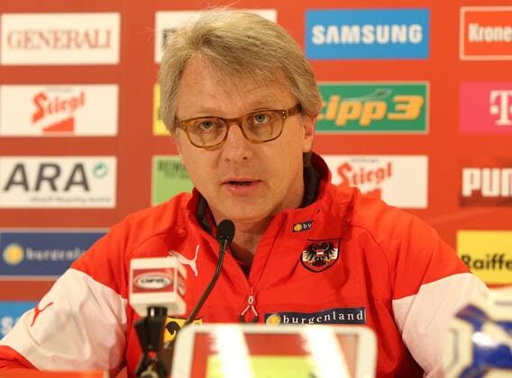 SOCCER - UEFA EURO EM Europameisterschaft Fussball 2016 quali, AUT vs BIH VIENNA,AUSTRIA,29.MAR.15 - SOCCER - UEFA European Championship EM Europameisterschaft 2016, European Qualifiers, OEFB international match Länderspiel Austria vs Bosnia and Herzegovina, press conference PK Pressekonferenz team AUT. Image shows media director Wolfgang Gramann (OEFB). GEPAxpictures xChristianxOrt 