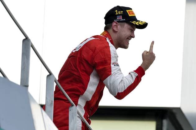 Motorsports: FIA Formula One World Championship WM Weltmeisterschaft 2015, Grand Prix of Malaysia, 5 Sebastian Vettel (GER, Scuderia Ferrari), xHOCHxZWEIx