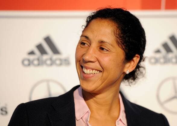 30.03.2015, xfux, Fussball, DFB Pressekonferenz Damen, v.l. Neue Trainerin Steffi Jones (Deutsche Fussball Nationalmanschaft Damen)