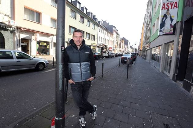Lukas Podolski in der Kölner Keupstraße Foto: 23.02.2014
