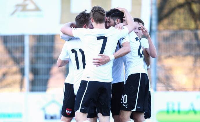 SOCCER - U20, AUT vs MEX, friendly match ROHRBACH AN DER LAFNITZ,AUSTRIA,30.MAR.15 - SOCCER - OEFB Under-20 international match Länderspiel Austria vs Mexico, friendly match. Image shows the rejoicing from AUT. GEPAxpictures xCh.xKelemen 