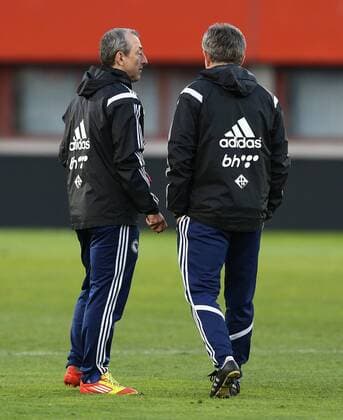 SOCCER - AUT vs BIH, friendly match VIENNA,AUSTRIA,30.MAR.15 - SOCCER - OEFB international match Länderspiel Austria vs Bosnia-Herzegovina, friendly match, preview, final training team BIH. Image shows head coach Mehmed Bazdarevic (BIH). GEPAxpictures xChristianxOrt 